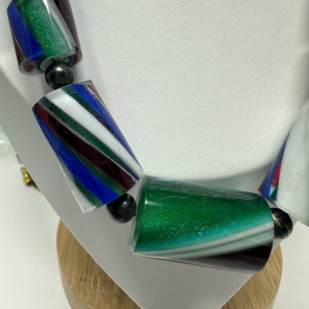 Green, Red & Blue Strip Cain Glass Bead Necklace - Picture 2 of 3